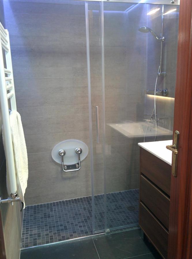 Apartamentos Zarautz Playa, Con Piscina Y Garaje Exterior foto