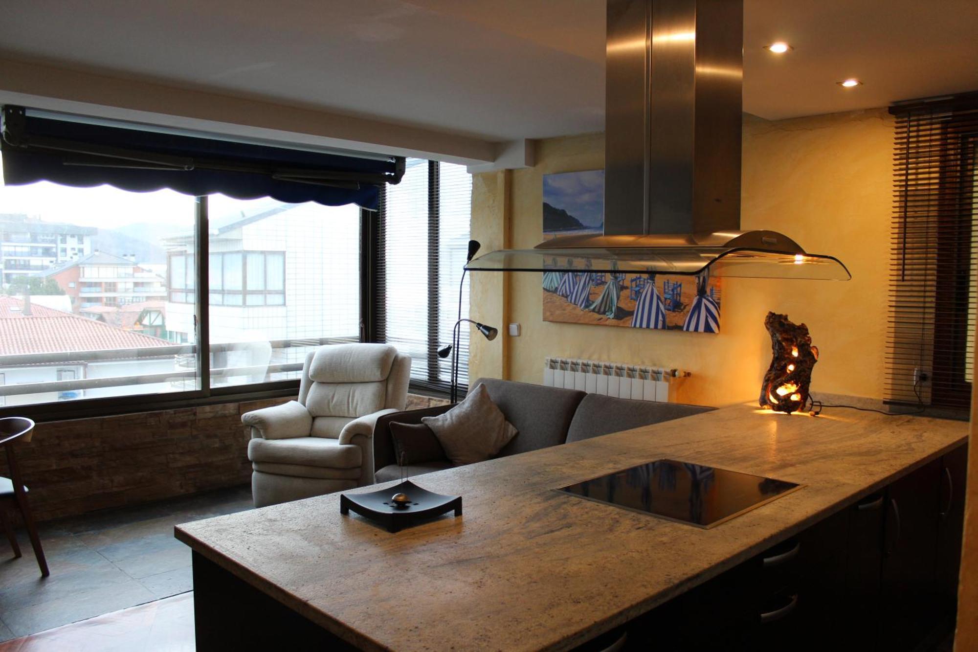 Apartamentos Zarautz Playa, Con Piscina Y Garaje Exterior foto